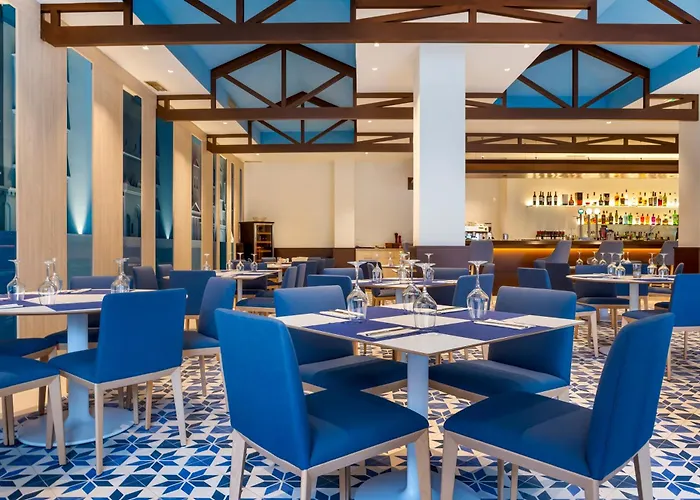 Los Amigos Beach Club