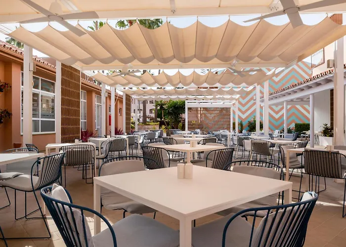 Los Amigos Beach Club