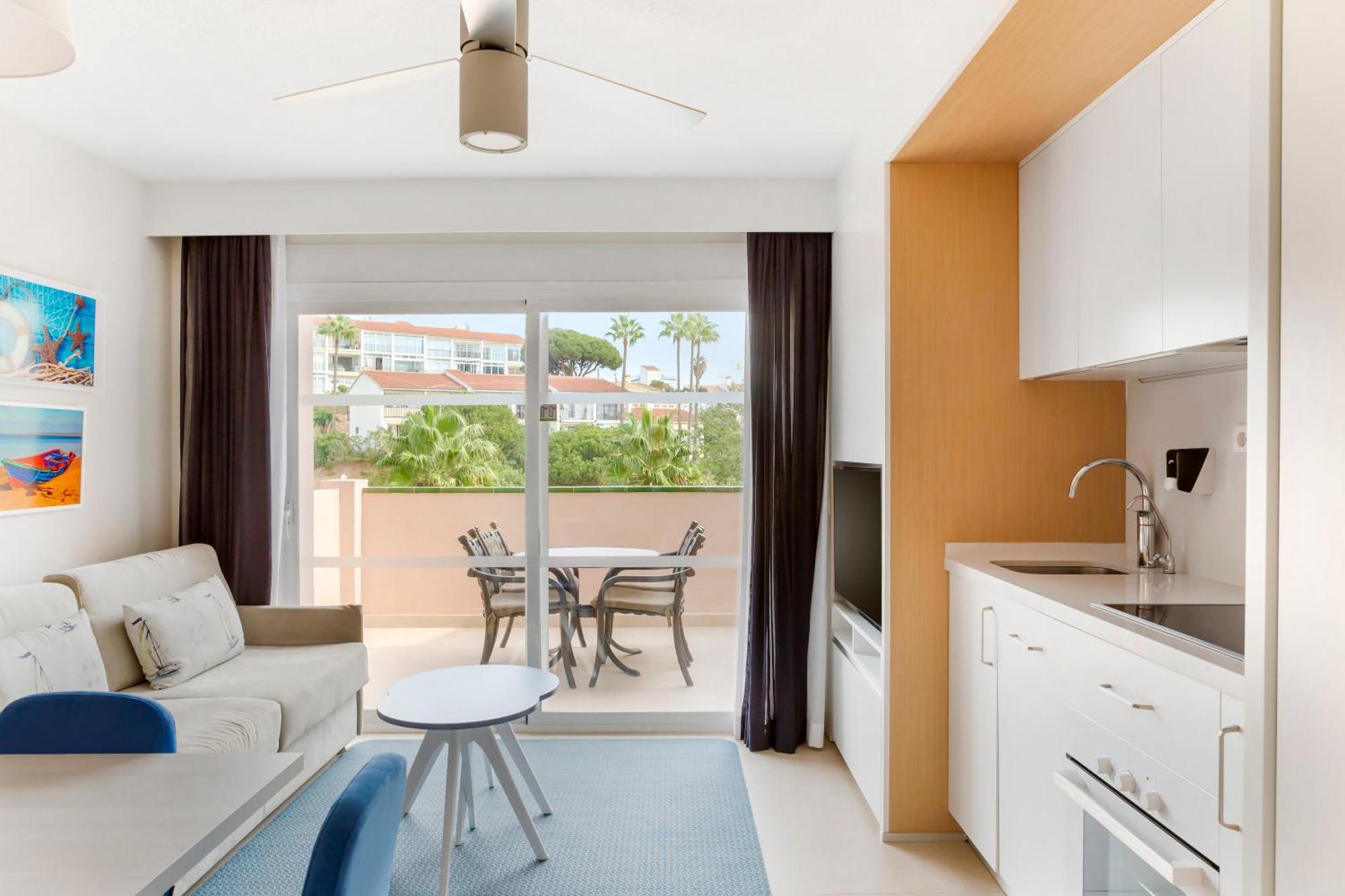 Aparthotel Amigos Club La Cala De Mijas