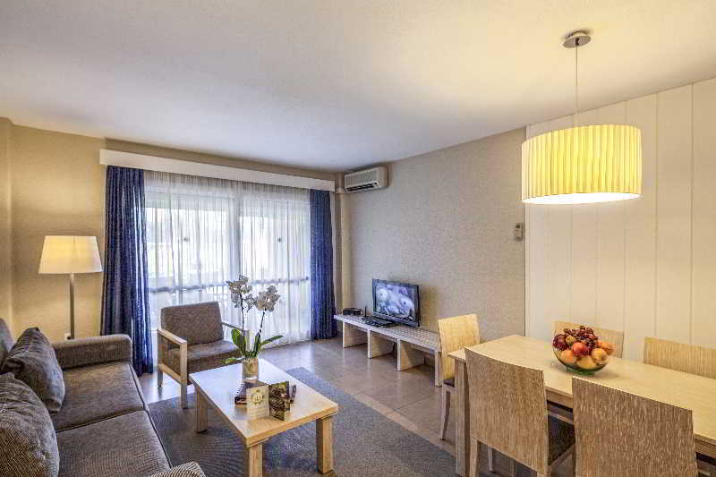 Aparthotel Amigos Club